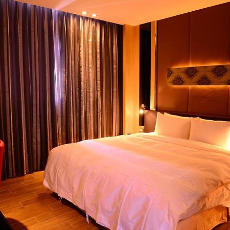 Yunlin Commerce Ryokan Tuku Buitenkant foto
