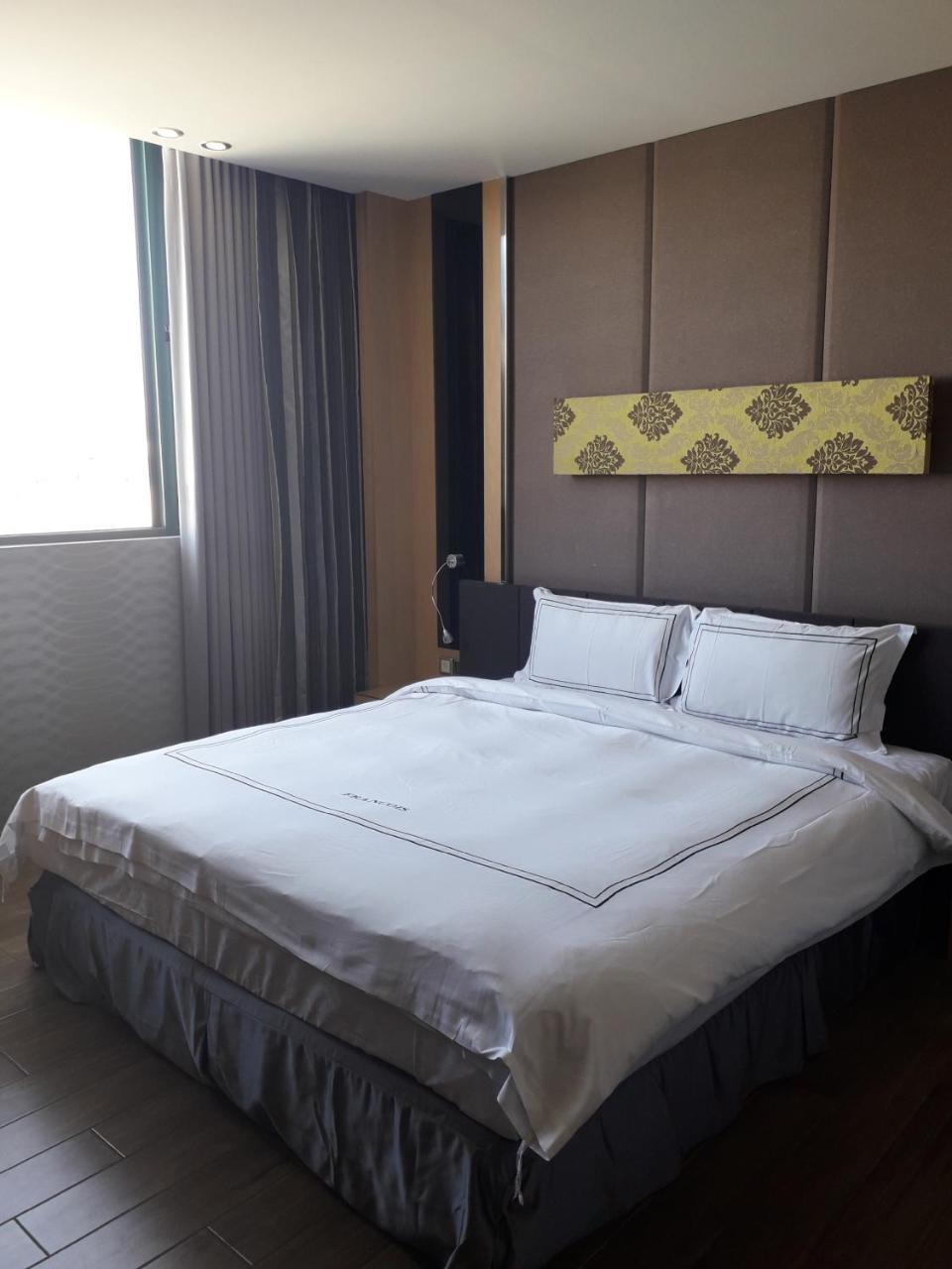 Yunlin Commerce Ryokan Tuku Buitenkant foto