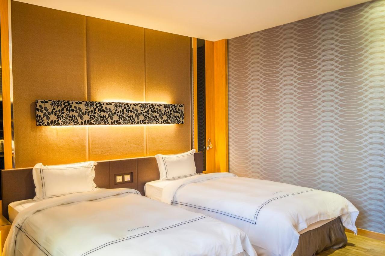 Yunlin Commerce Ryokan Tuku Buitenkant foto
